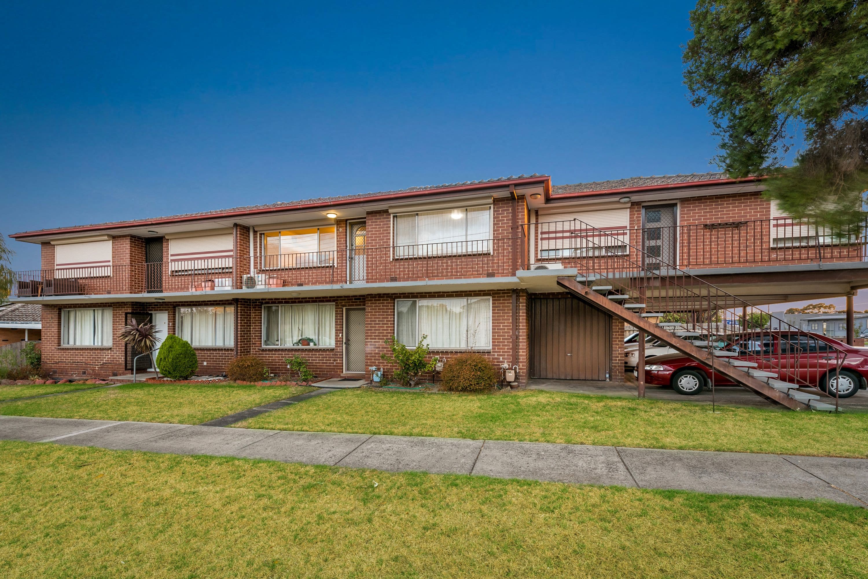 33 Gladstone Road, Dandenong VIC 3175, Dandenong - Thumbnail 2