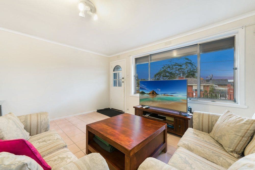 33 Gladstone Road, Dandenong VIC 3175, Dandenong - Thumbnail 4