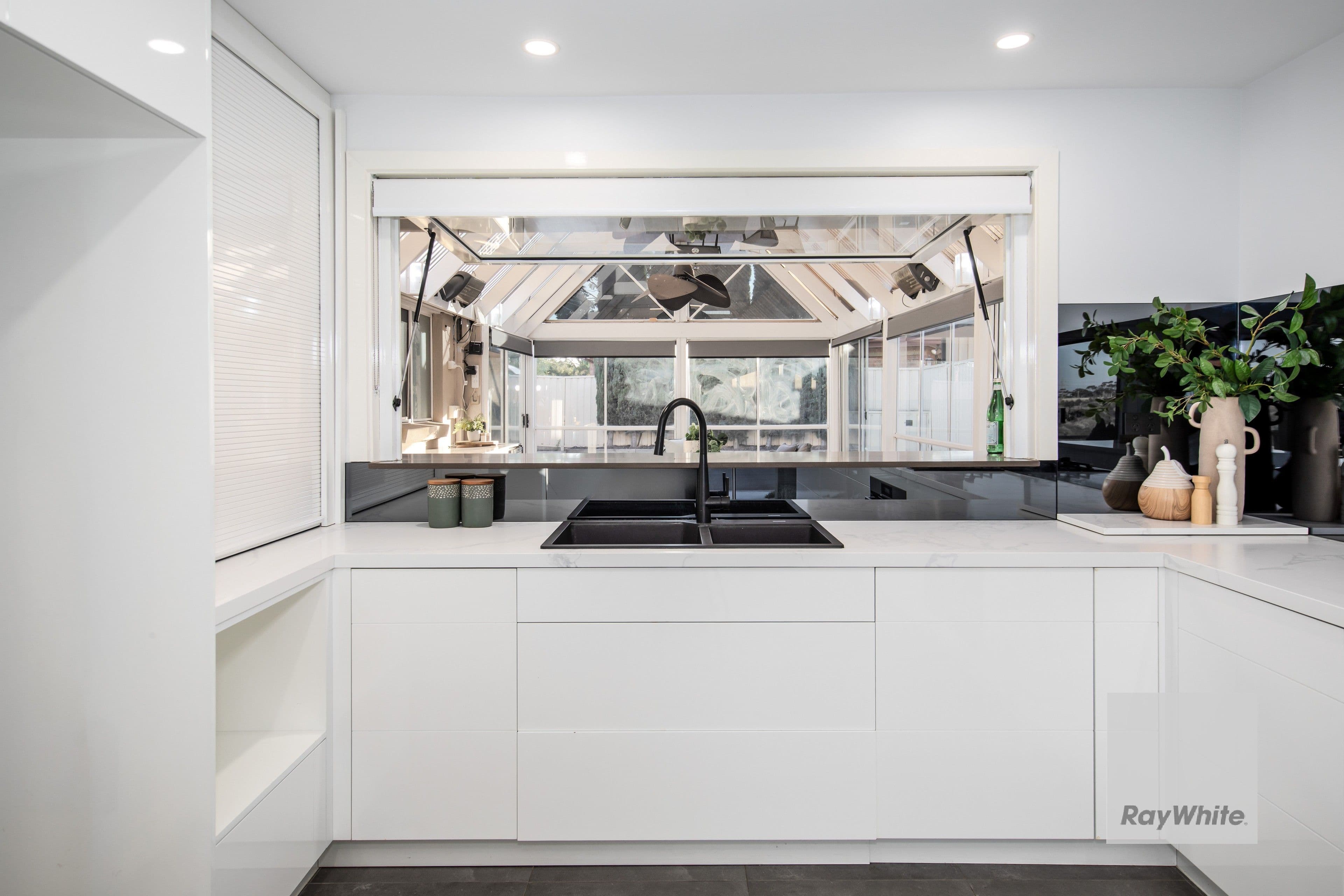 91 Rowan Drive, Kealba VIC 3021, Kealba - Thumbnail 6