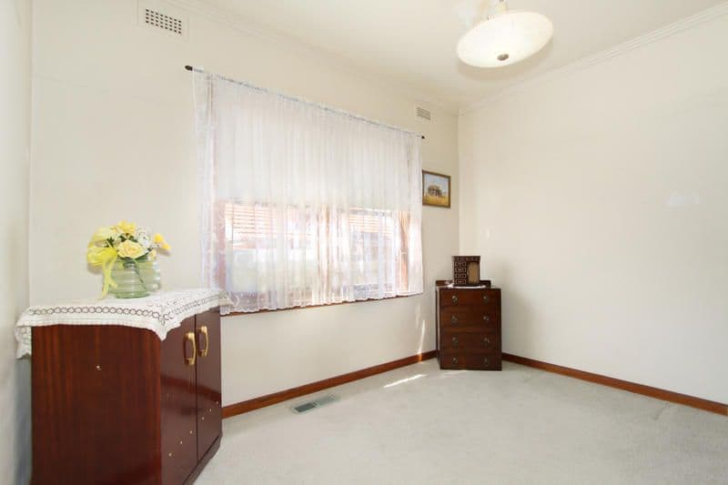 42 Carmichael Road, OAKLEIGH EAST VIC 3166, Oakleigh East - Thumbnail 8