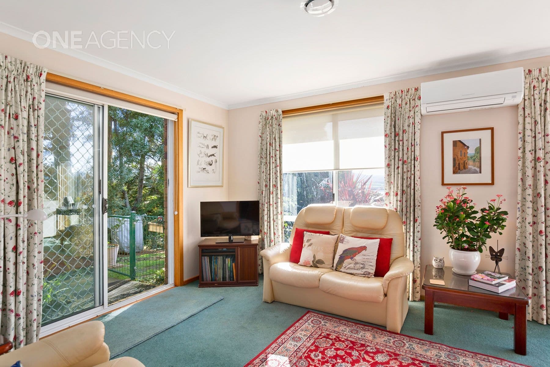 2 Iris Close, Riverside, Riverside - Thumbnail 3