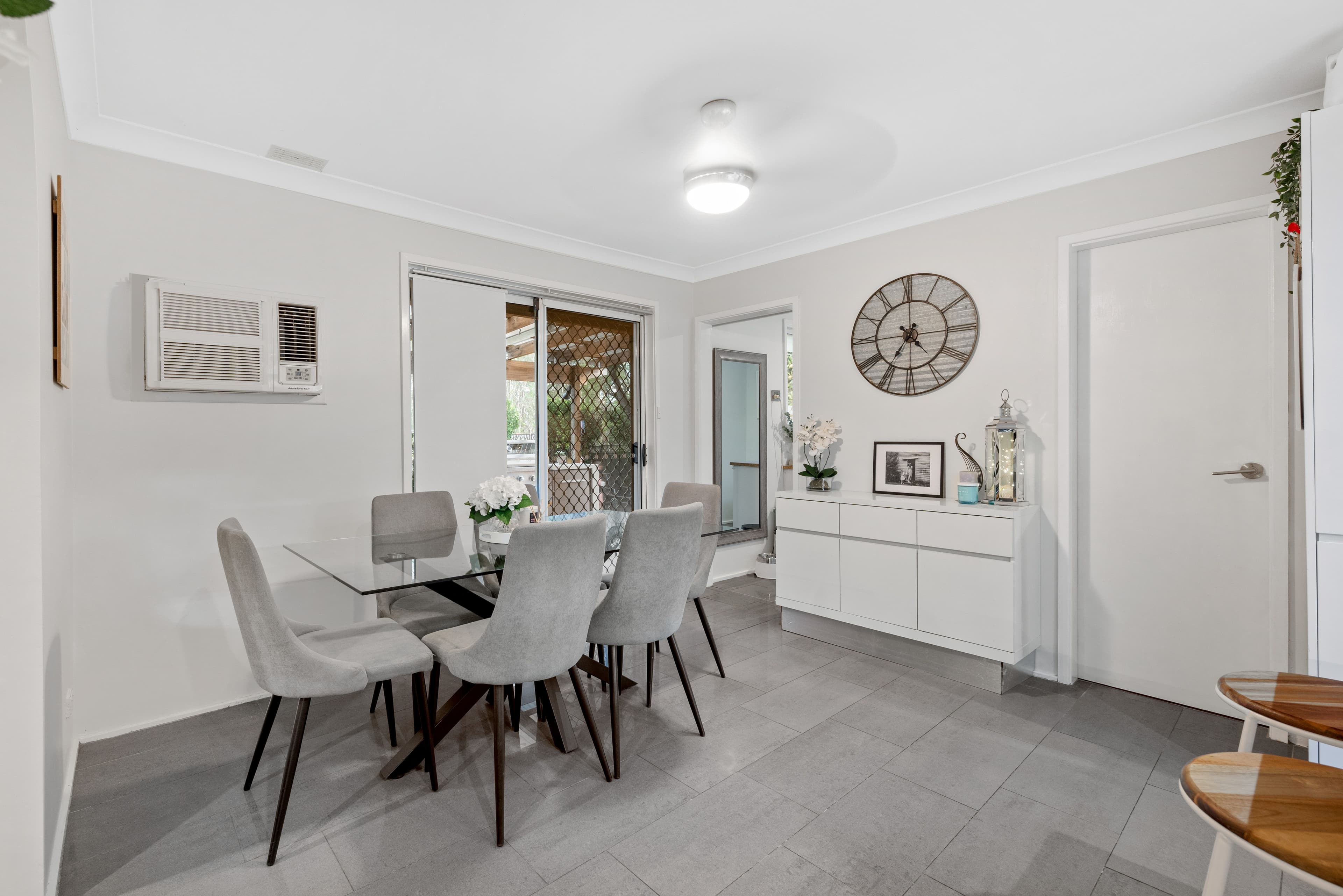 64 Livingstone Avenue, Ingleburn NSW 2565, Ingleburn - Thumbnail 6