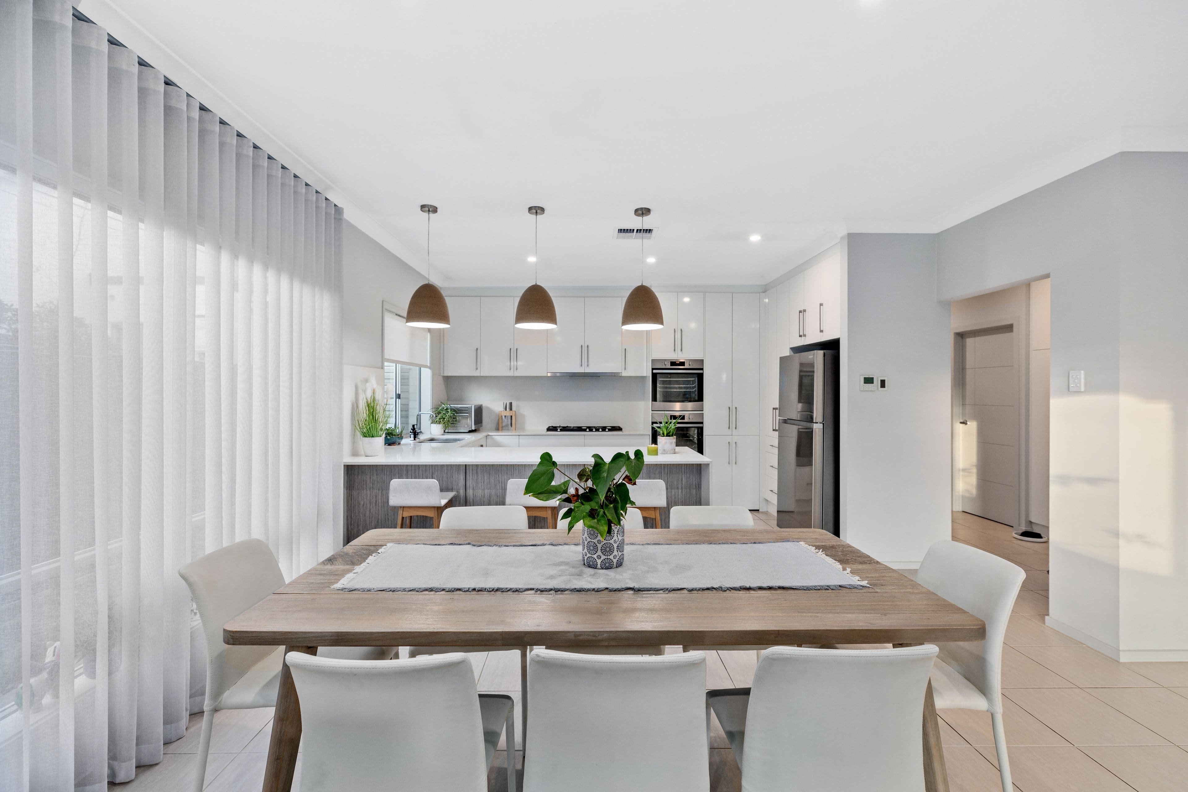 27 Corinda Avenue, Kensington Park SA 5068, Kensington Park - Thumbnail 2