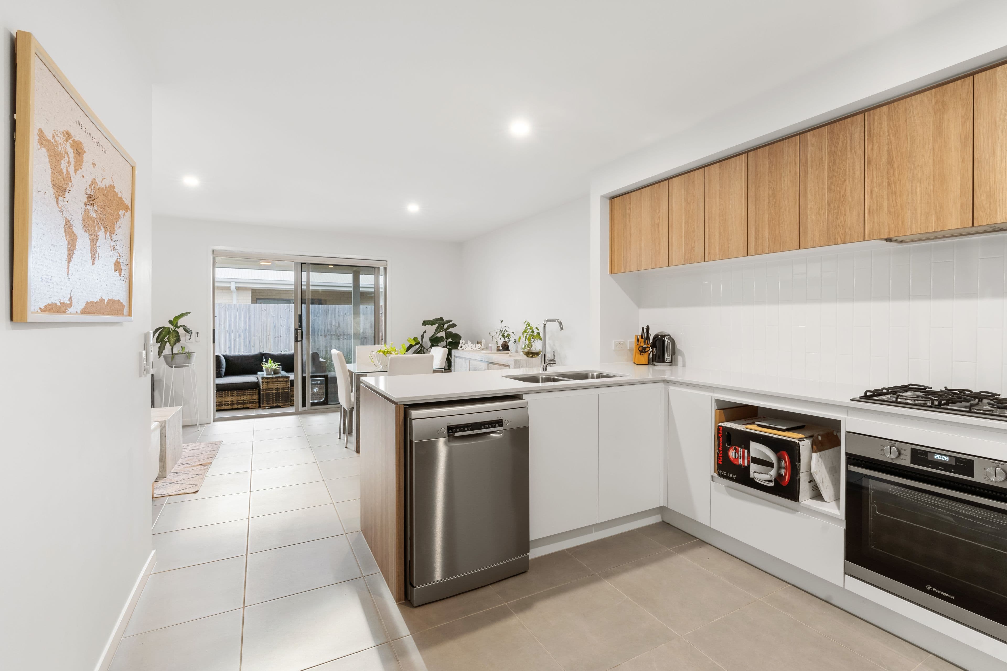 42 Crawford Street, Strathpine QLD 4500, Strathpine - Thumbnail 3