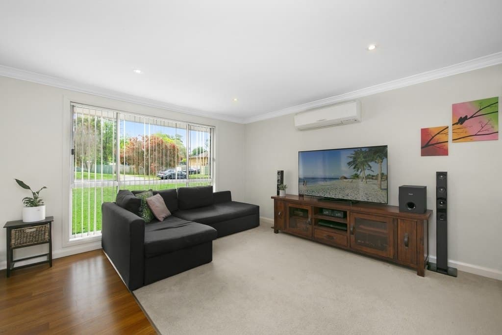 32 Carr Street, Rutherford - Thumbnail 2