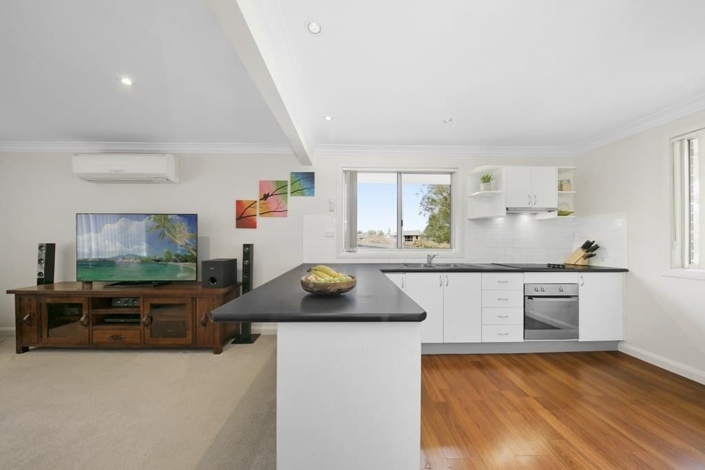 32 Carr Street, Rutherford - Thumbnail 4