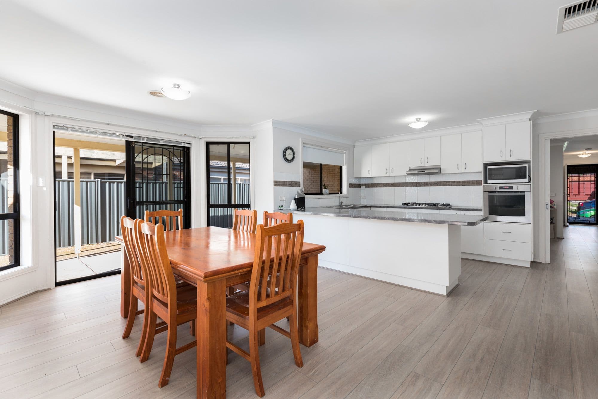 14 Stringybark Close, Manor Lakes VIC 3024, Manor Lakes - Thumbnail 5