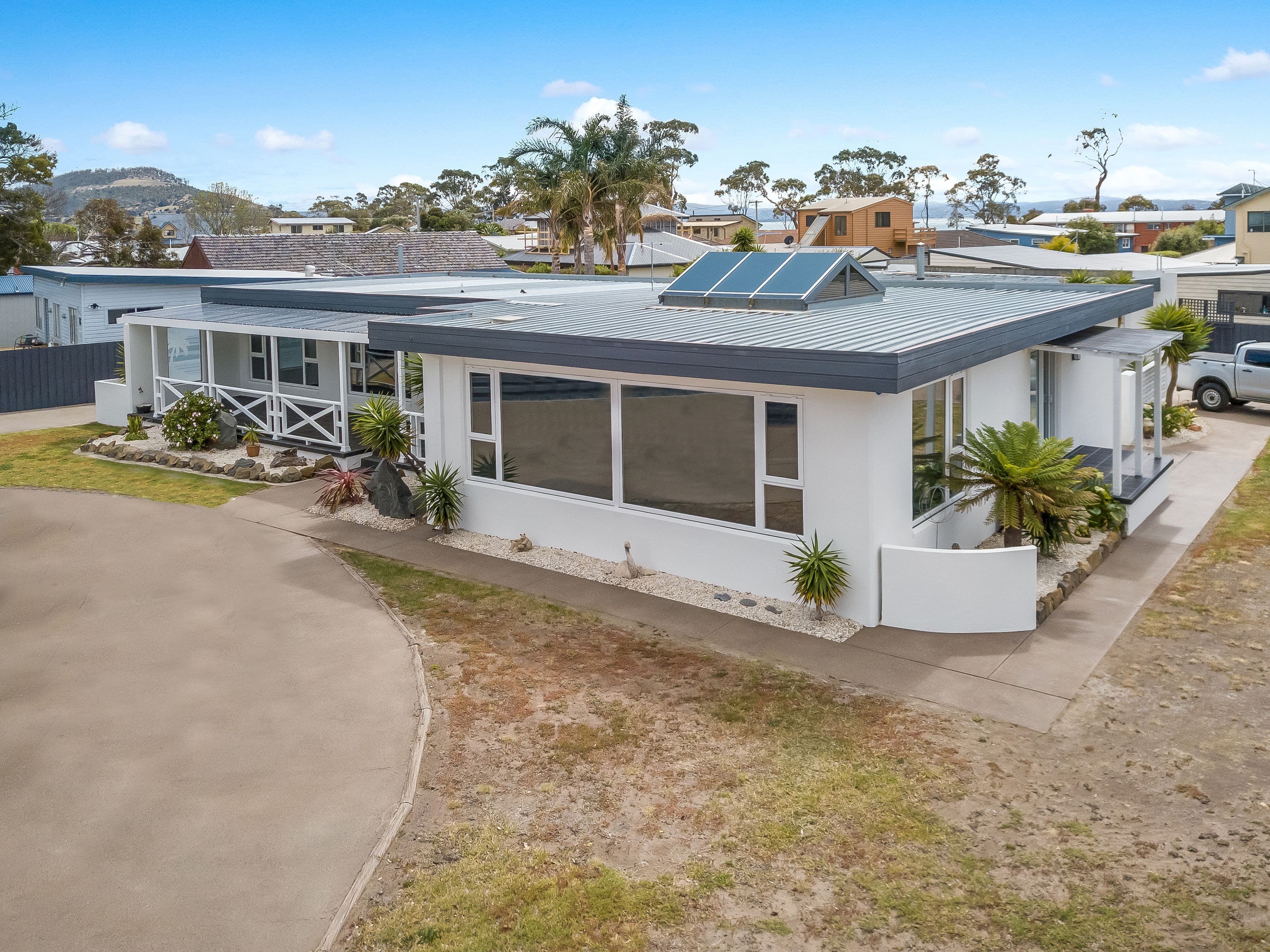 11 Aragoon Street, Lauderdale TAS 7021, Lauderdale - Thumbnail 2