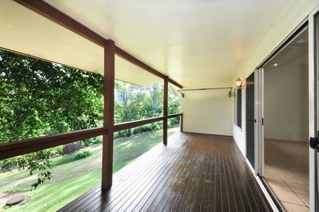 15 Macarthur Drive, CANNONVALE QLD 4802, Cannonvale - Thumbnail 2