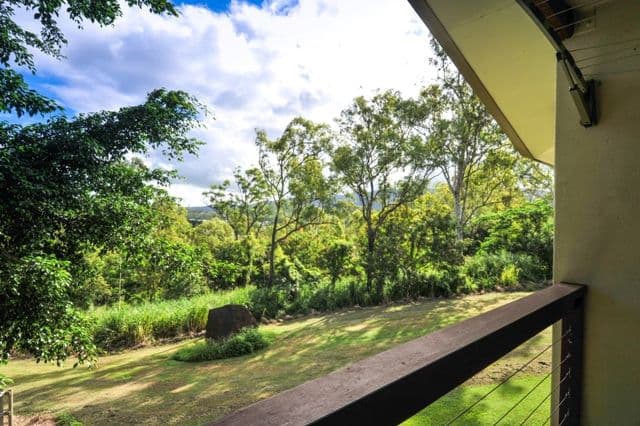 15 Macarthur Drive, CANNONVALE QLD 4802, Cannonvale - Thumbnail 3