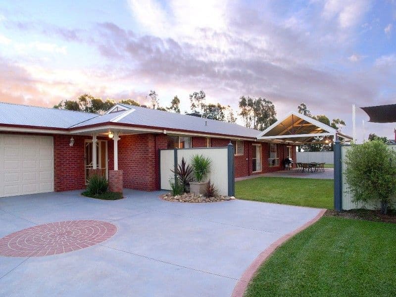 4 Blackscroft Road, Rockbank, VIC, 3335, Rockbank - Image 1