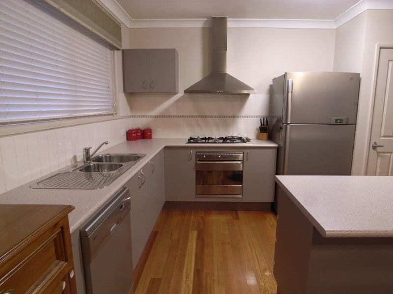 4 Blackscroft Road, Rockbank, VIC, 3335, Rockbank - Thumbnail 2