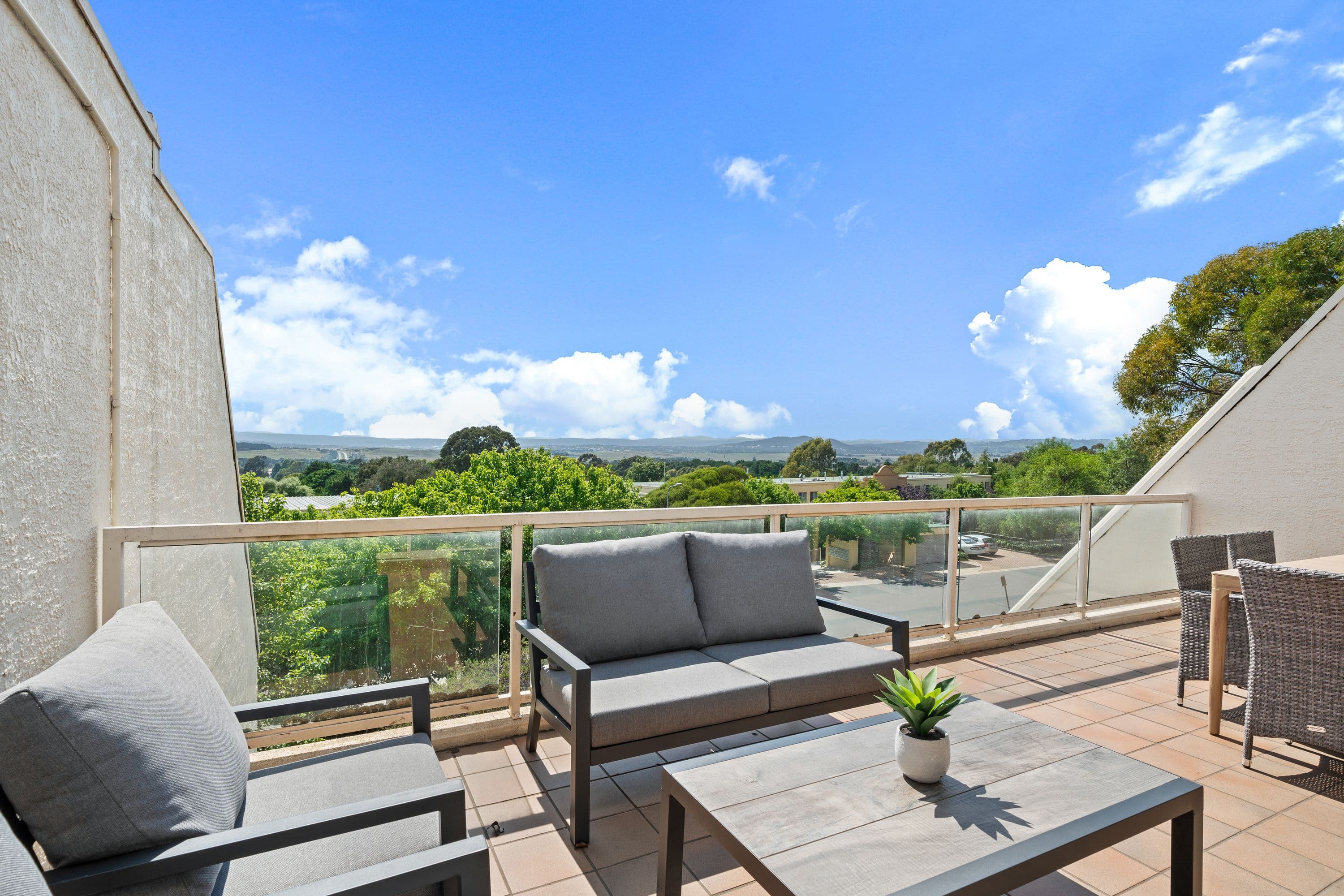 27 Leahy Close, Narrabundah ACT 2604, Narrabundah - Thumbnail 3