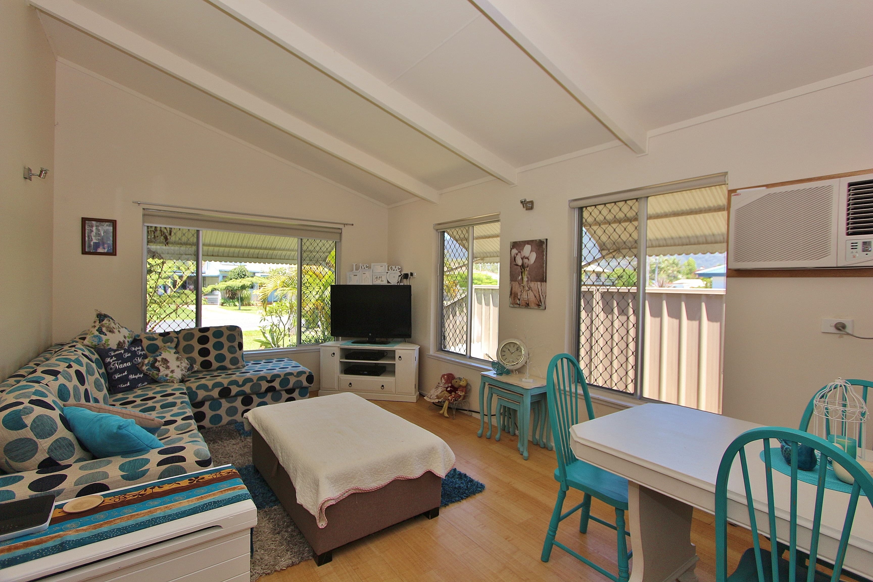 37 Eames Avenue, North Haven, North Haven - Thumbnail 2