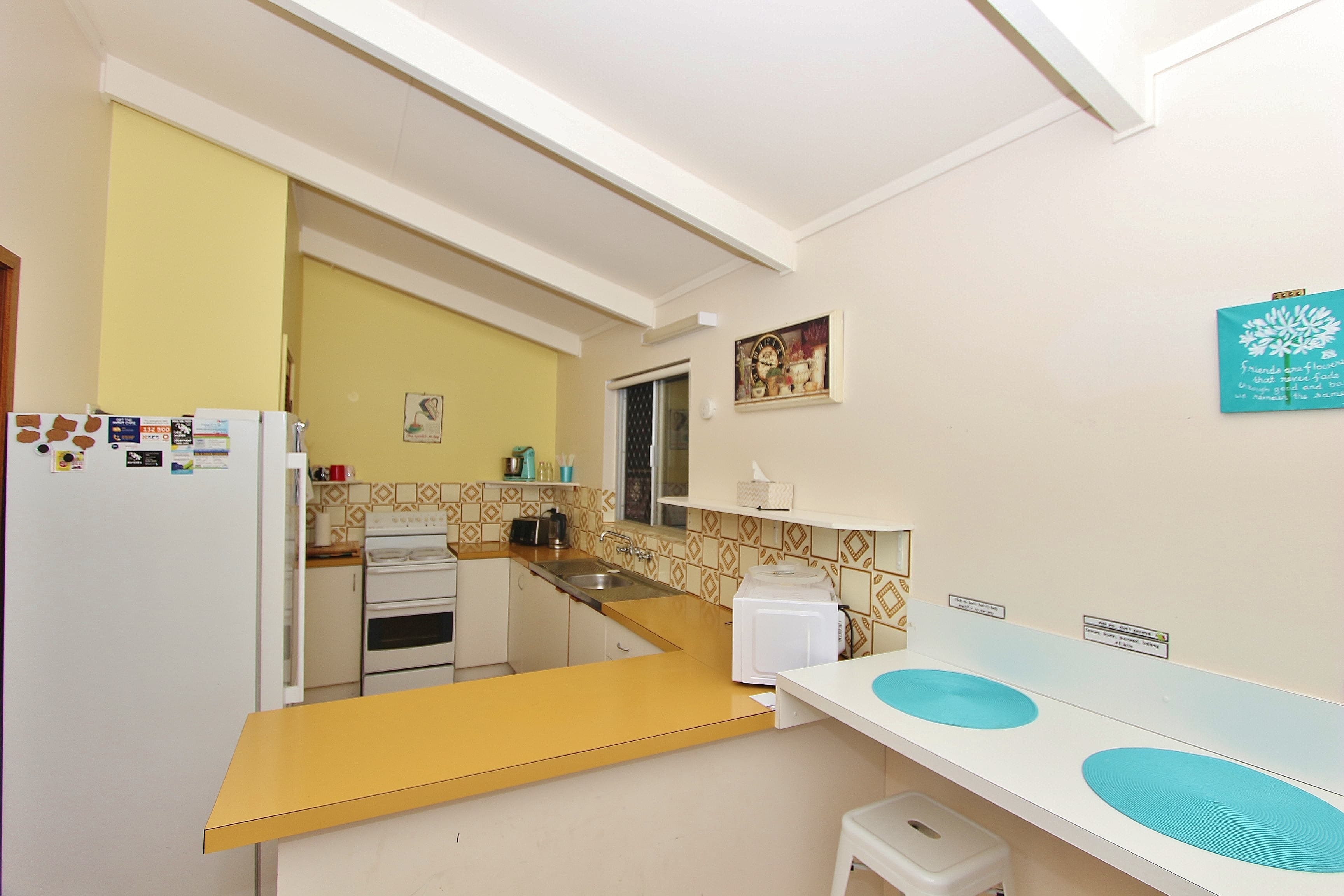 37 Eames Avenue, North Haven, North Haven - Thumbnail 5