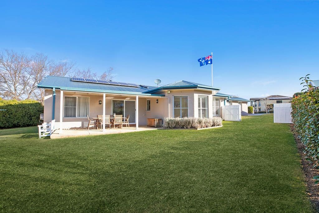 15 Stirling Drive, Bowral - Image 1