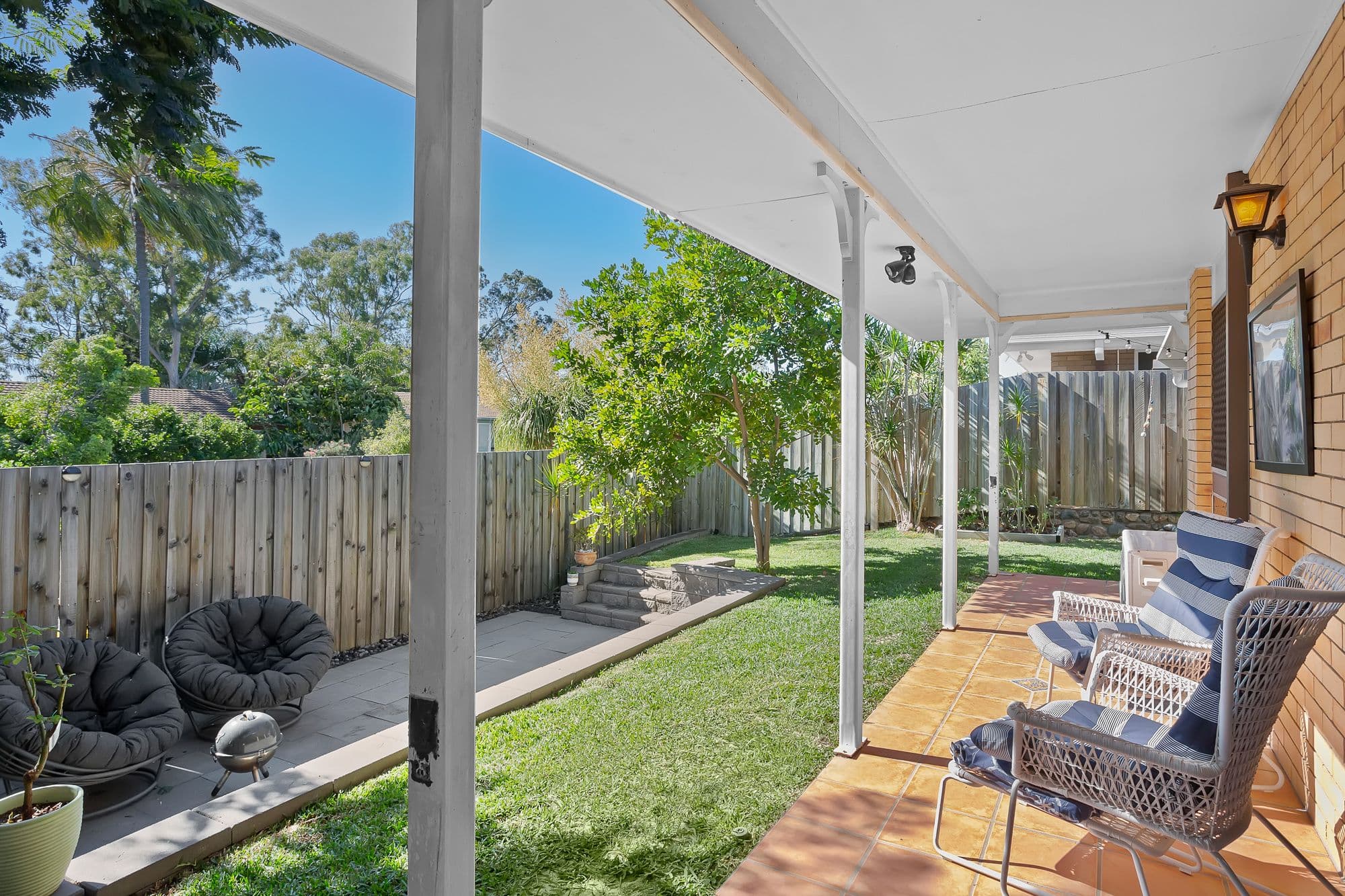 2 Flag Street, Jamboree Heights QLD 4074, Jamboree Heights - Thumbnail 2