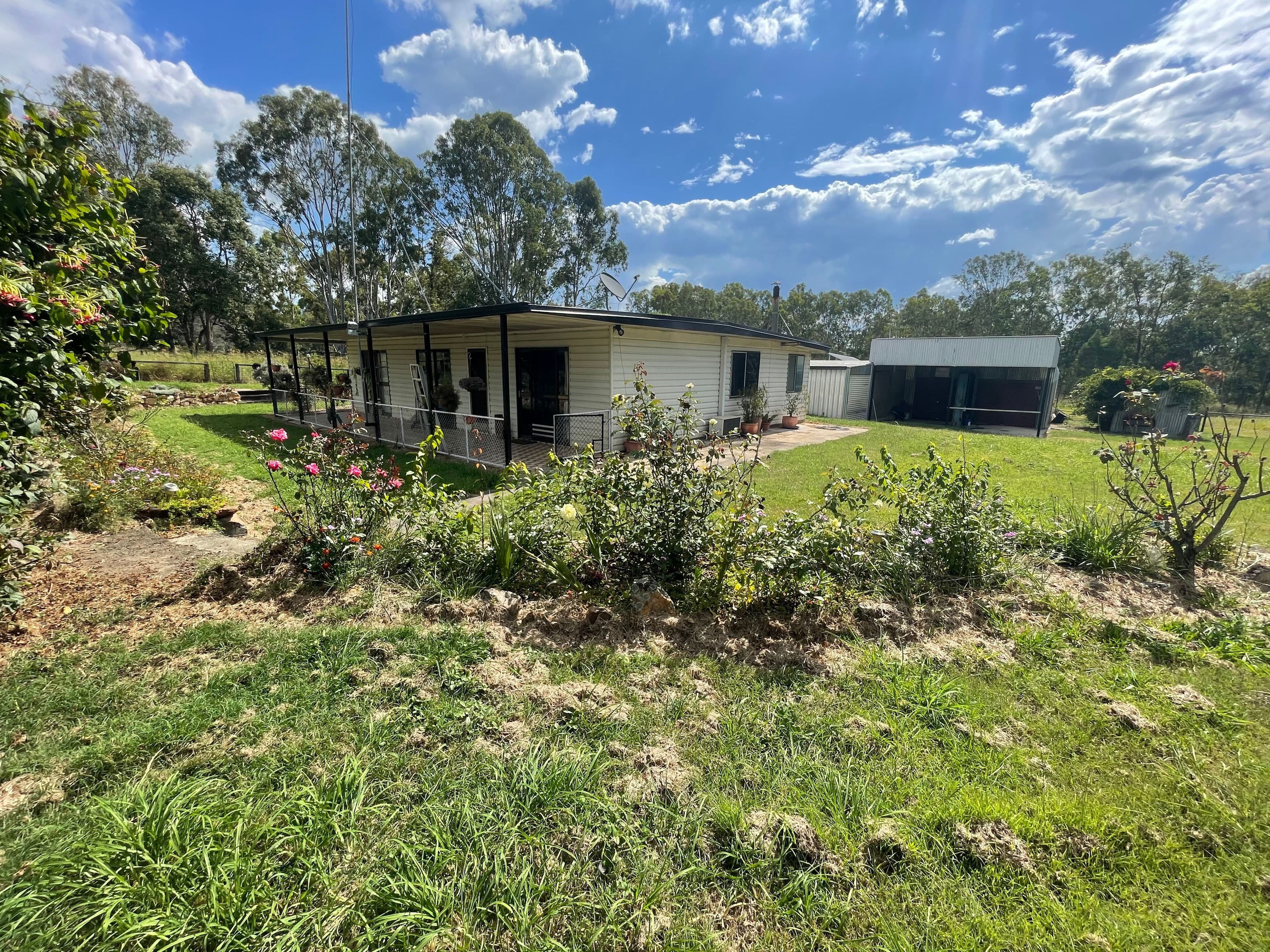 12 Dunlop Road, Esk QLD 4312, Esk - Image 1