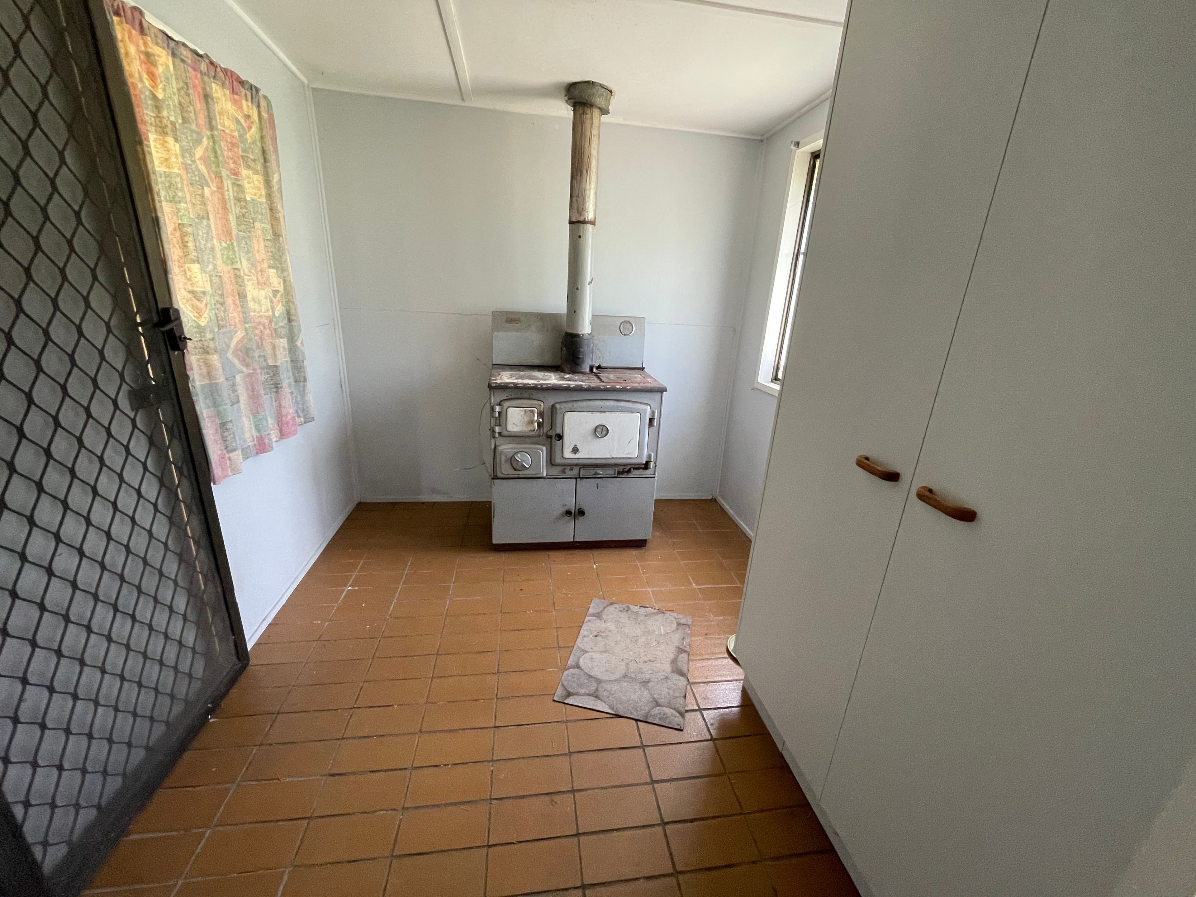 12 Dunlop Road, Esk QLD 4312, Esk - Thumbnail 4