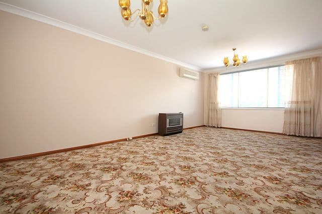 68 Marden Street, GEORGES HALL NSW 2198, Georges Hall - Thumbnail 2
