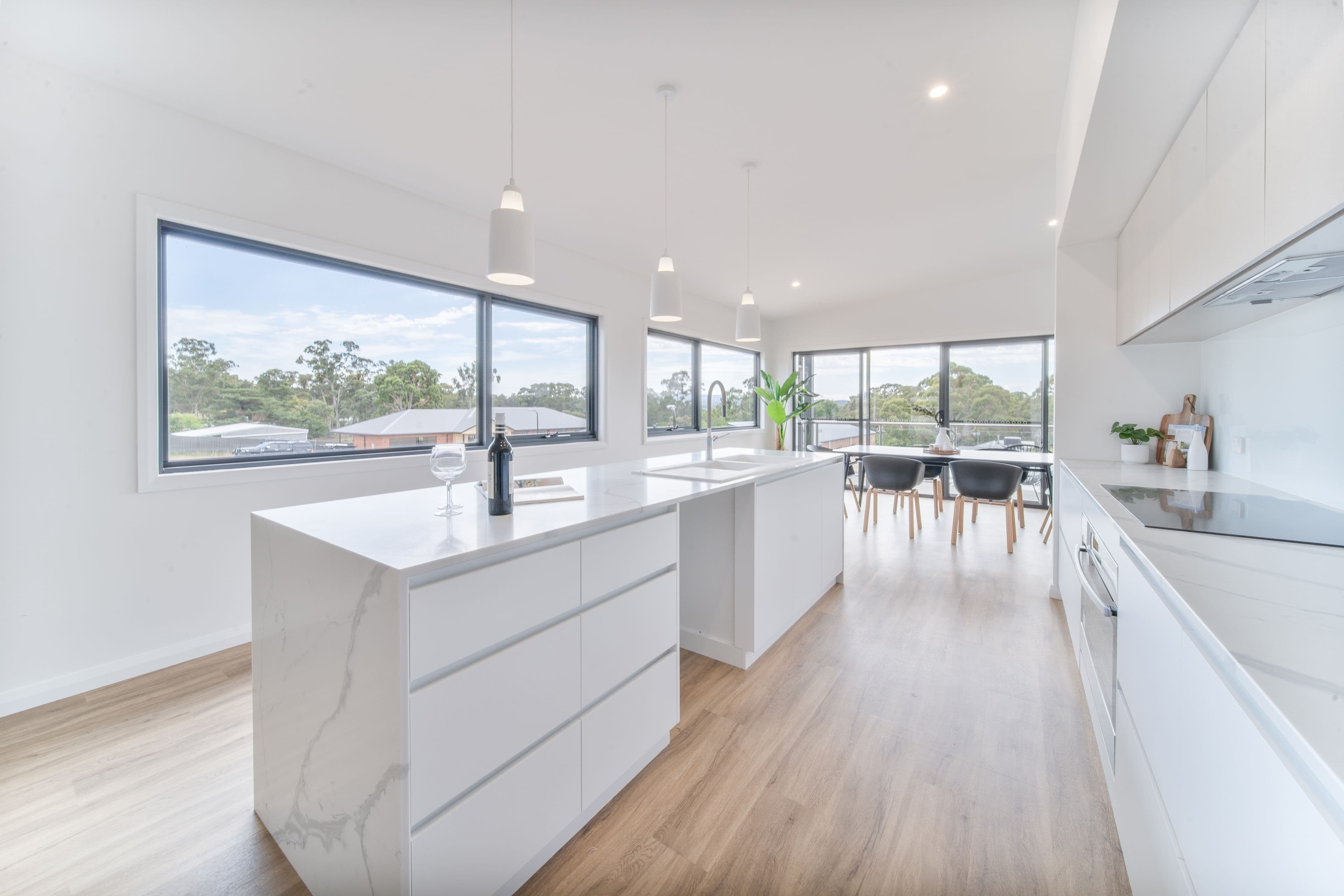 18 Hill View Court, MCKENZIE HILL VIC 3451, McKenzie Hill - Thumbnail 4