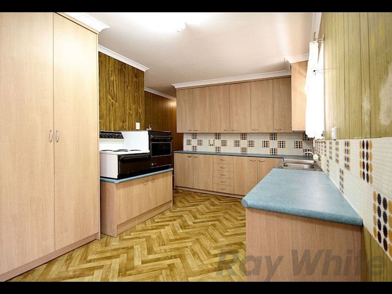 297 South Station Road, RACEVIEW QLD 4305, Raceview - Thumbnail 2