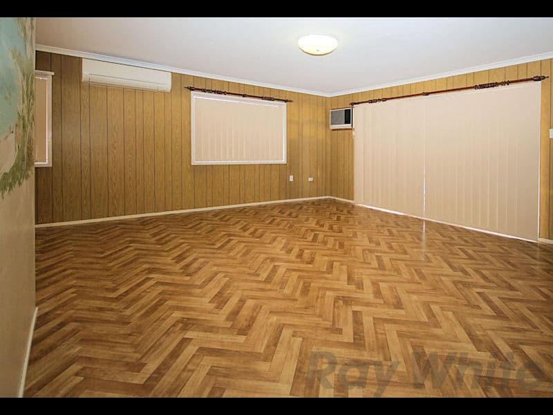 297 South Station Road, RACEVIEW QLD 4305, Raceview - Thumbnail 4