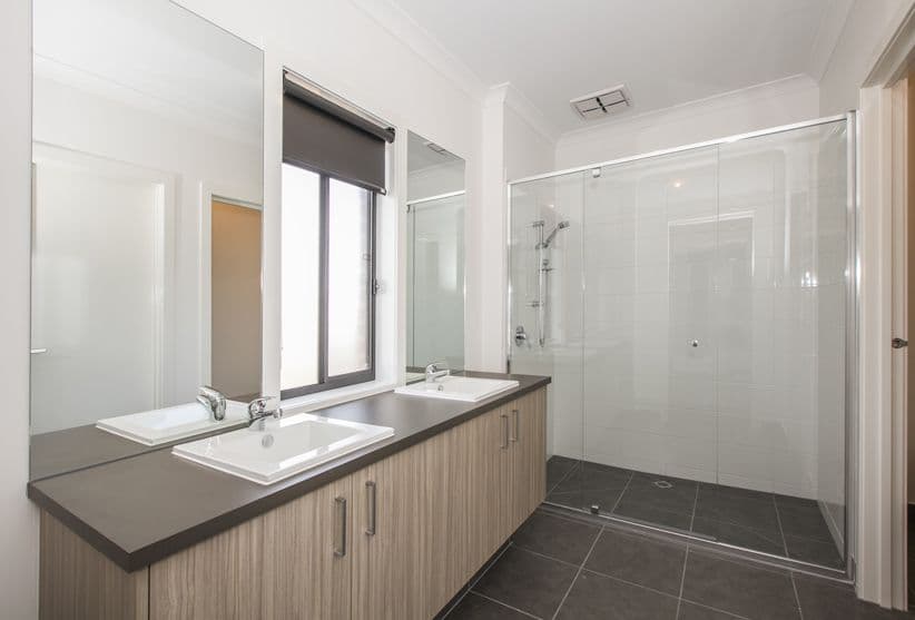 3 Distinction Avenue, Craigieburn VIC 3064, Craigieburn - Thumbnail 7