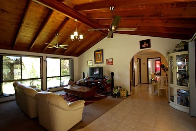 34 Glenelg Drive, BRASSALL QLD 4305, Brassall - Thumbnail 2