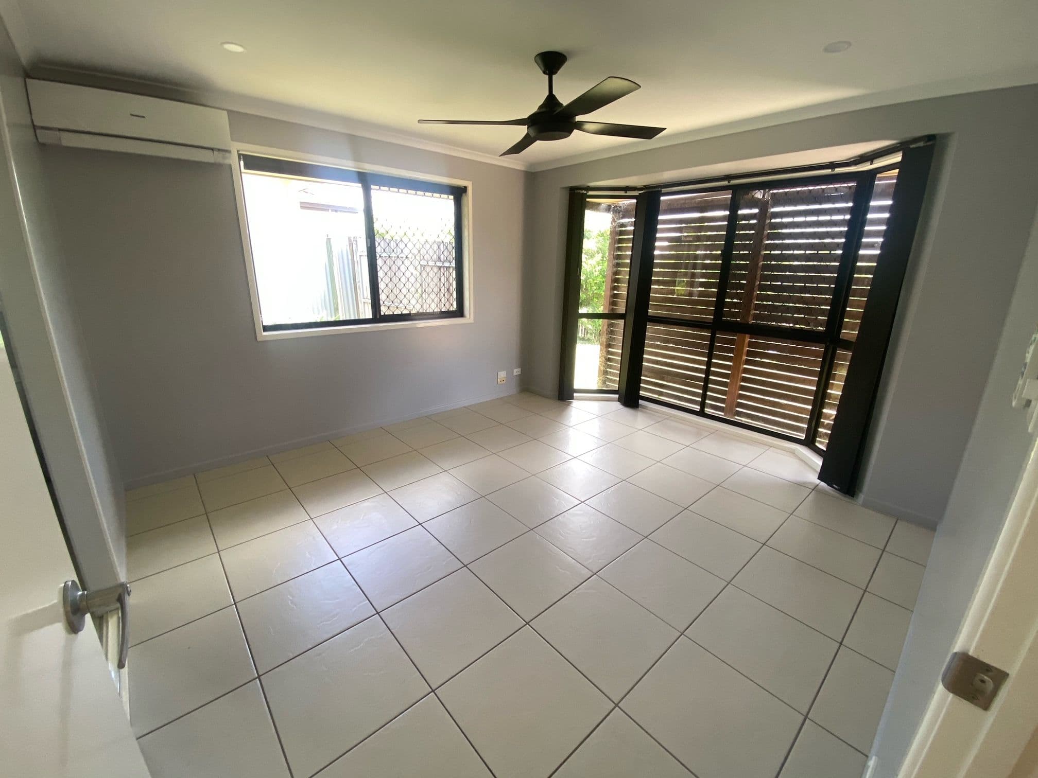 25 Townsend Street, Bucasia QLD 4750, Bucasia - Thumbnail 5
