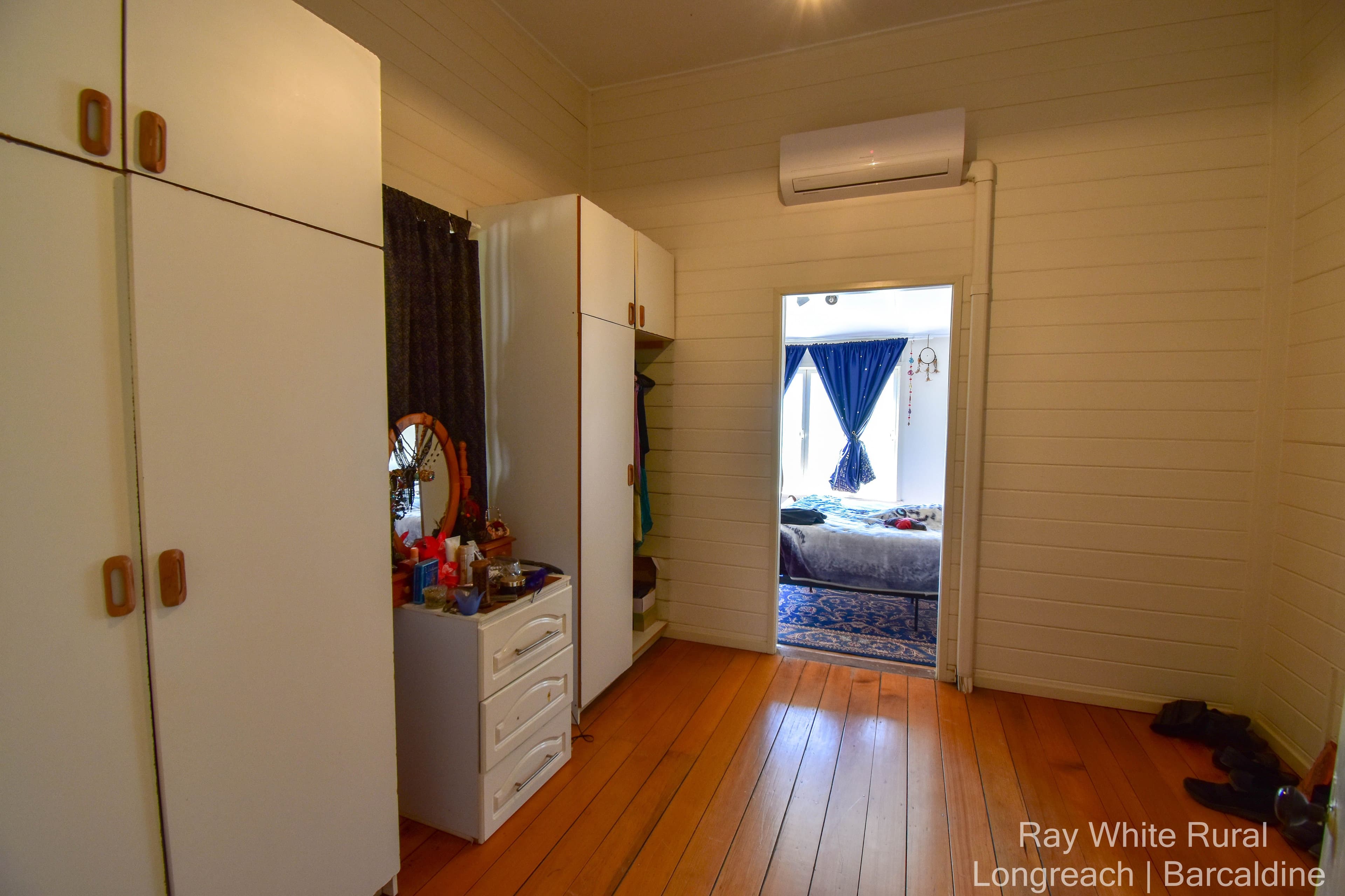 115 Crane Street, Longreach QLD 4730, Longreach - Thumbnail 8