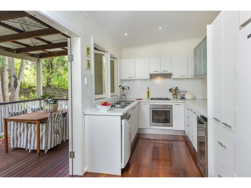 11 Amarina Avenue, ASHGROVE QLD 4060, Ashgrove - Thumbnail 8