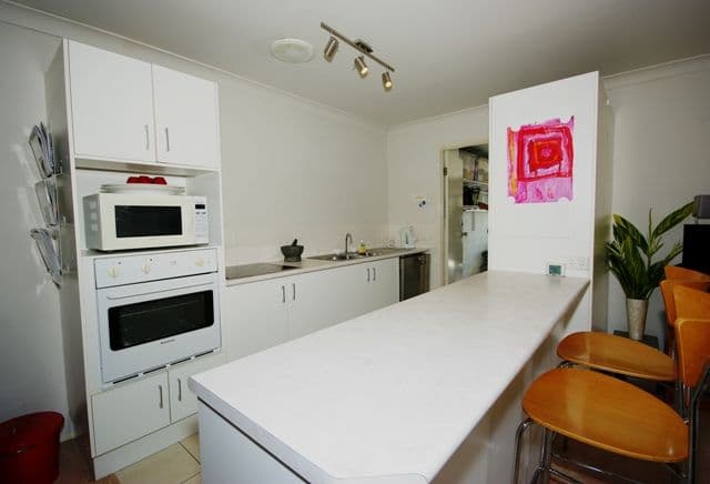17 Sonama Court, BURLEIGH WATERS QLD 4220, Burleigh Waters - Thumbnail 3