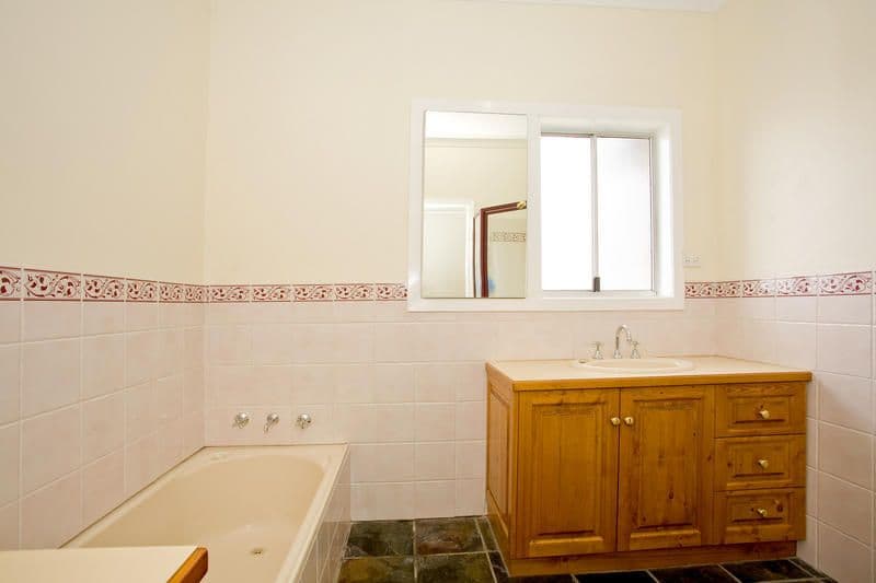 51 Godfrey Street, EAST GEELONG VIC 3219, East Geelong - Thumbnail 5