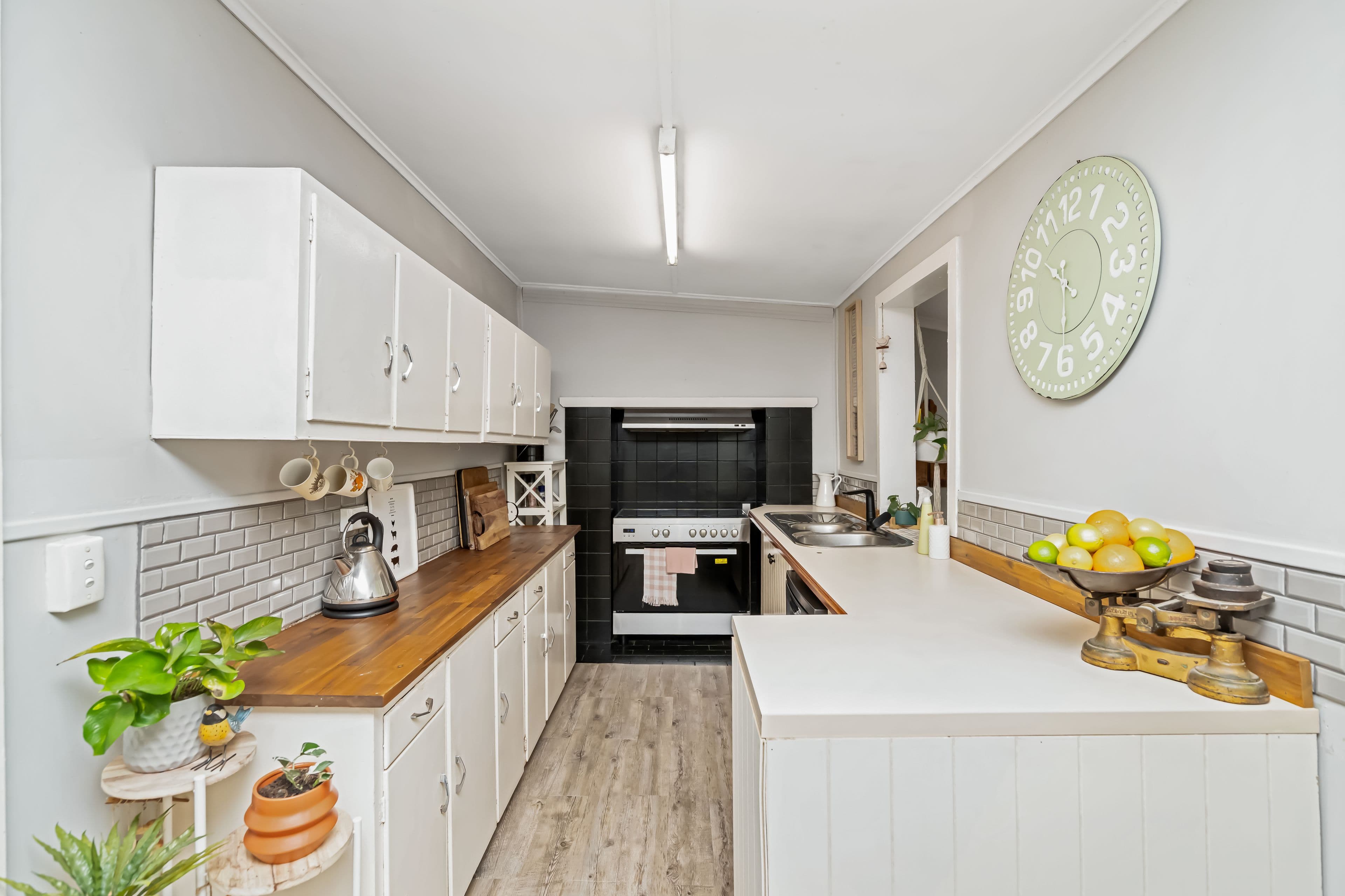 16 Webb Street, Marrar NSW 2652, Marrar - Thumbnail 2
