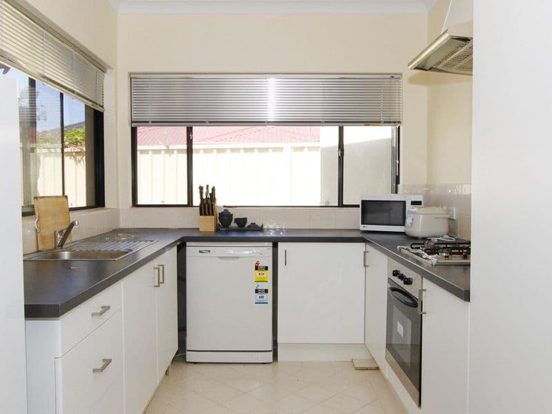 62 Beatrice Street, INNALOO WA 6018, Innaloo - Thumbnail 2
