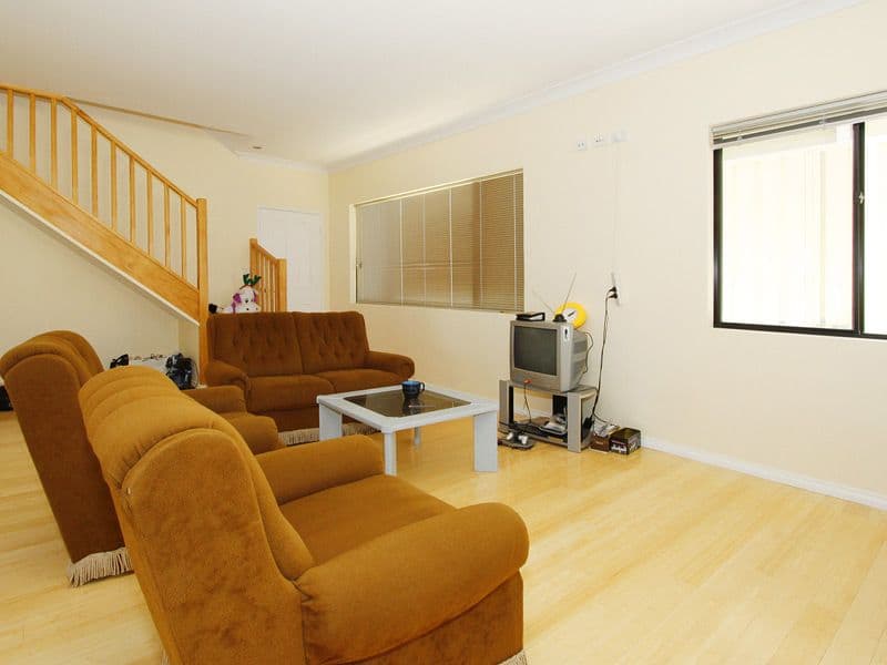 62 Beatrice Street, INNALOO WA 6018, Innaloo - Thumbnail 3