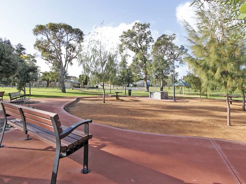 62 Beatrice Street, INNALOO WA 6018, Innaloo - Thumbnail 8