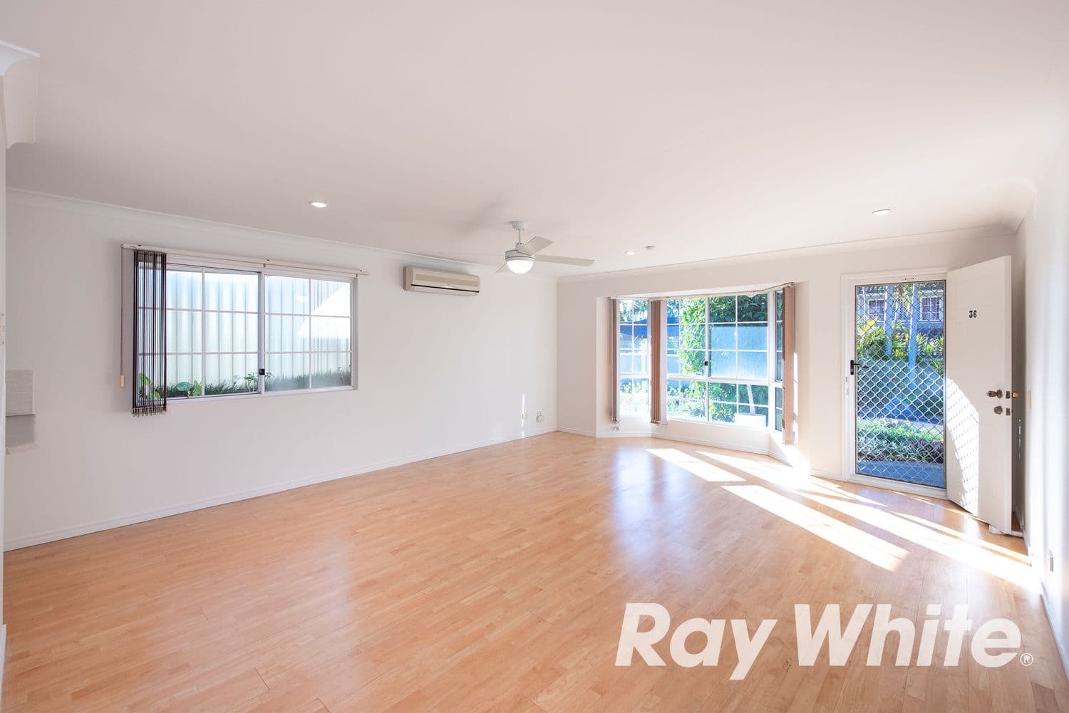45 Nyanza Street, Woodridge QLD 4114, Woodridge - Thumbnail 3
