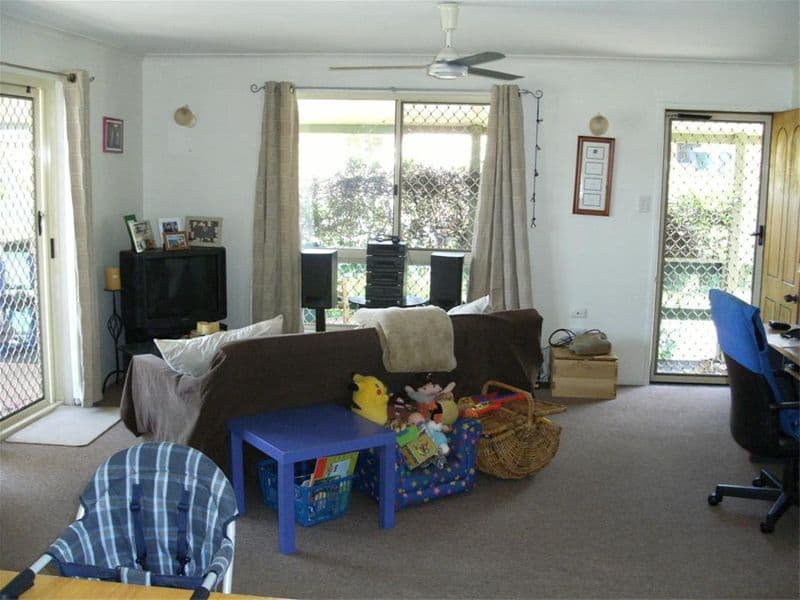 47  Tavistock Street, TORQUAY QLD 4655, Torquay - Thumbnail 5