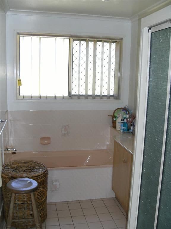 47  Tavistock Street, TORQUAY QLD 4655, Torquay - Thumbnail 6