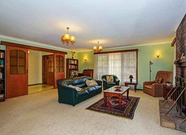 2 Poinciana Drive, BORONIA HEIGHTS QLD 4124, Boronia Heights - Thumbnail 2