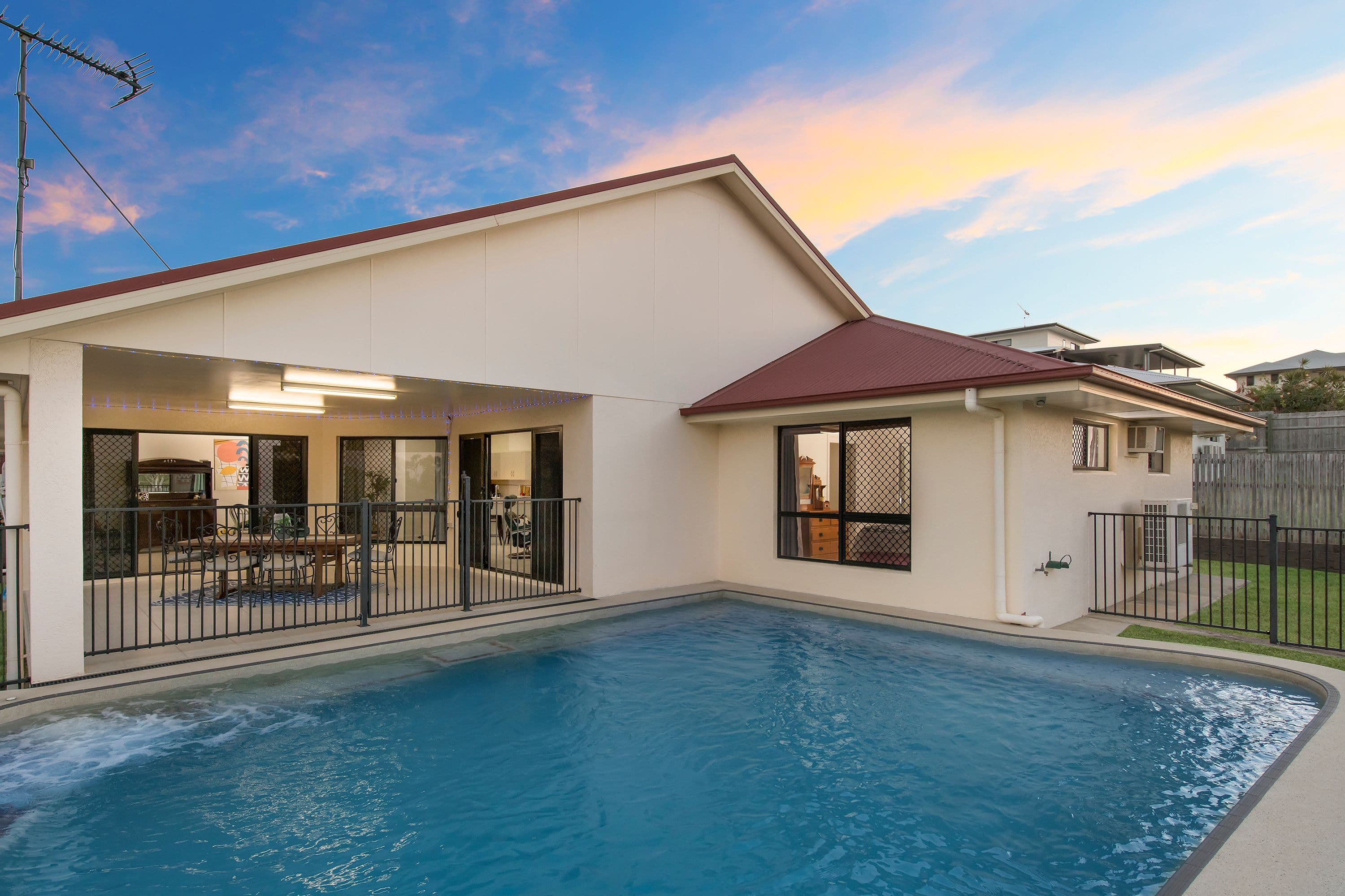 19 Palomar Court, Mount Louisa QLD 4814, Mount Louisa - Image 1