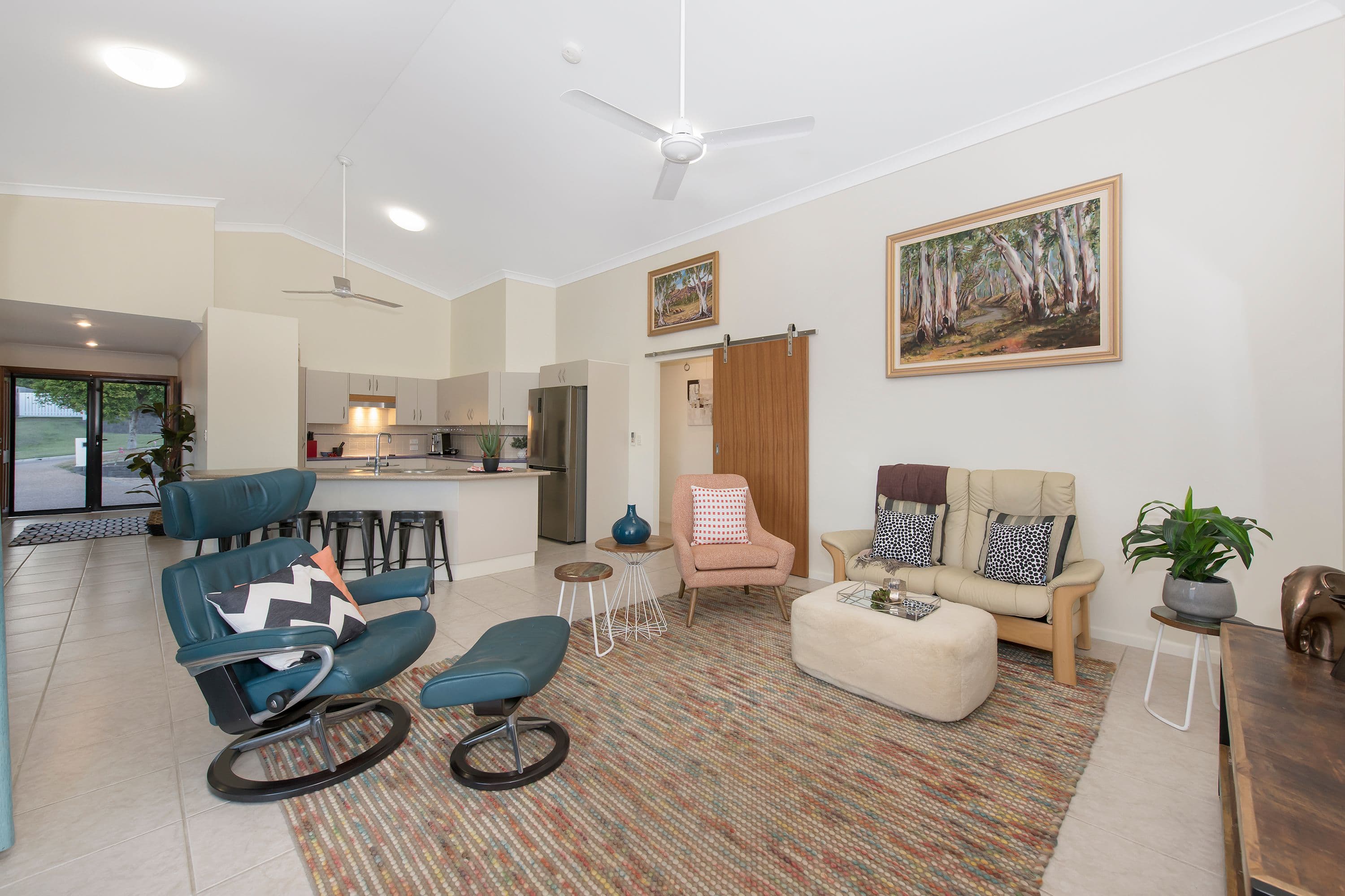 19 Palomar Court, Mount Louisa QLD 4814, Mount Louisa - Thumbnail 2