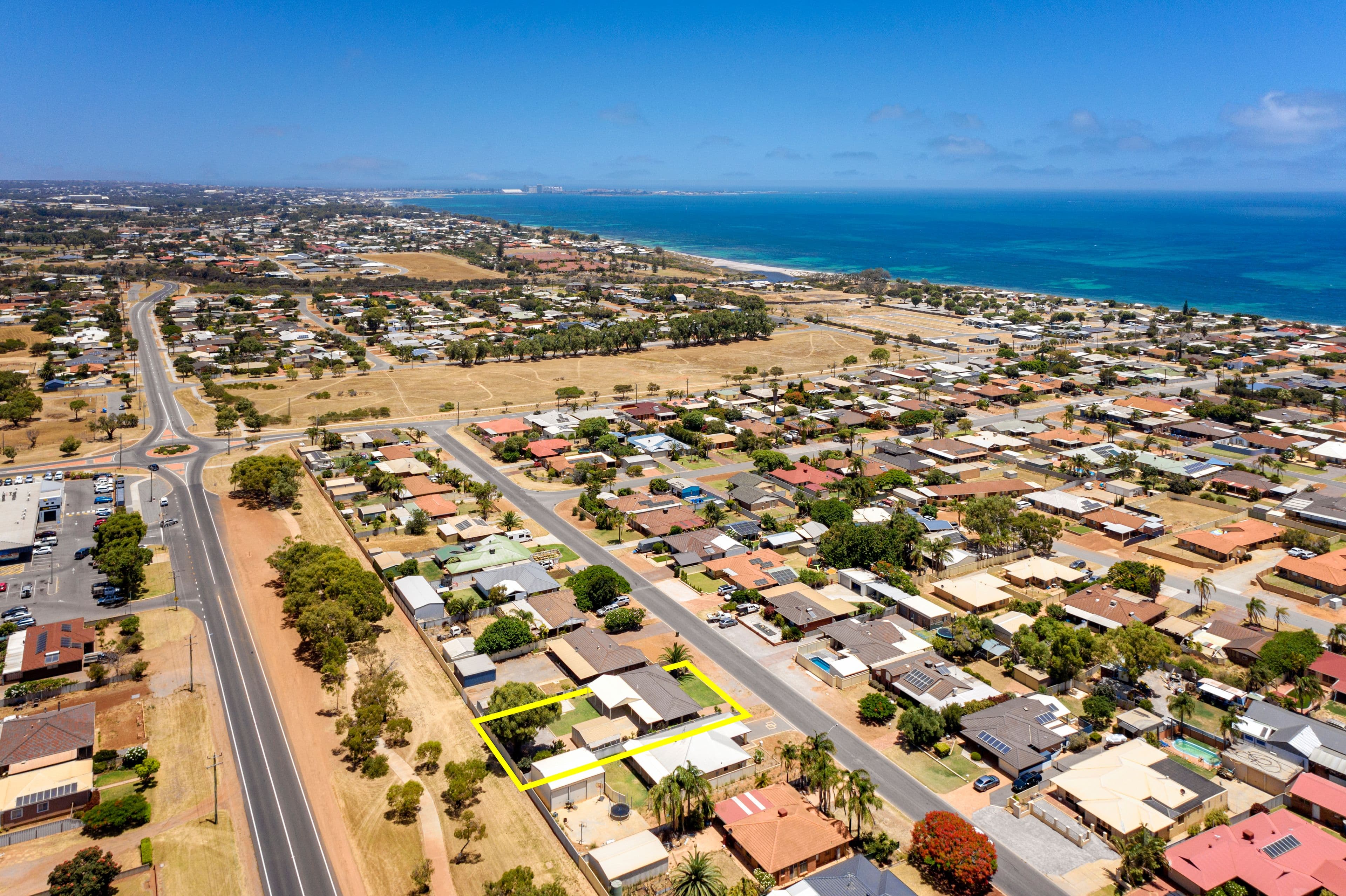 22 Pinna Way, Sunset Beach WA 6530, Sunset Beach - Thumbnail 2