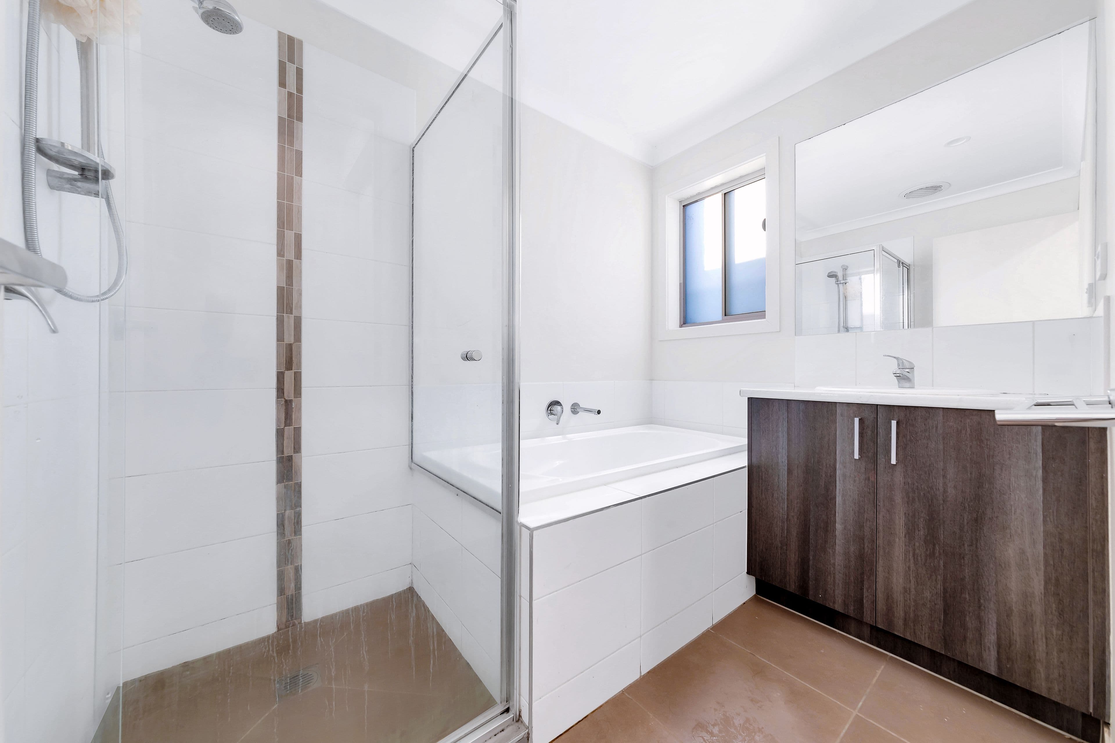 89 Thoroughbred Drive, Clyde North VIC 3978, Clyde North - Thumbnail 3