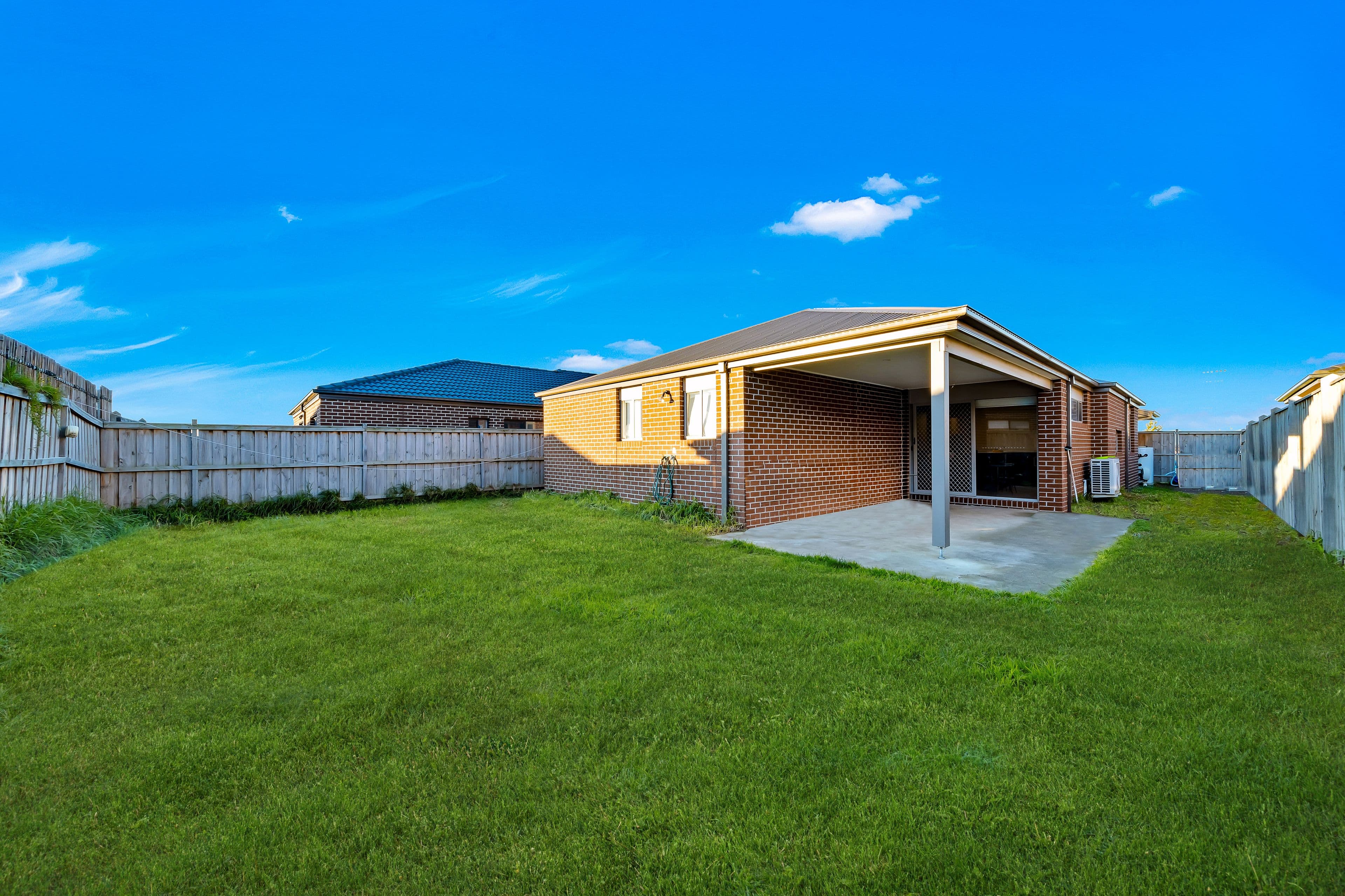 89 Thoroughbred Drive, Clyde North VIC 3978, Clyde North - Thumbnail 5