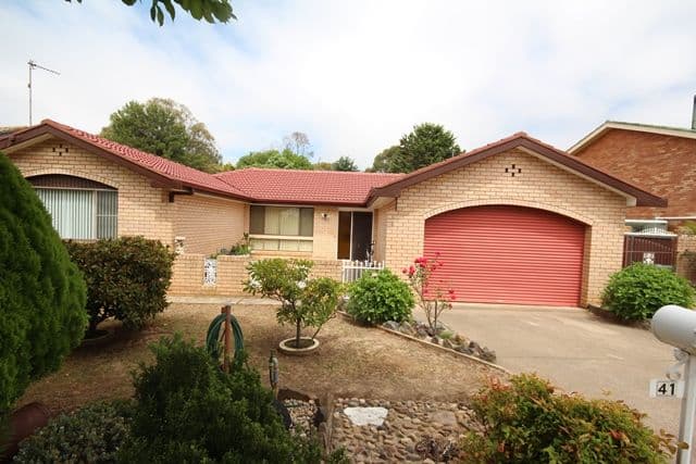 41 Blenheim Avenue, Oberon - Image 1