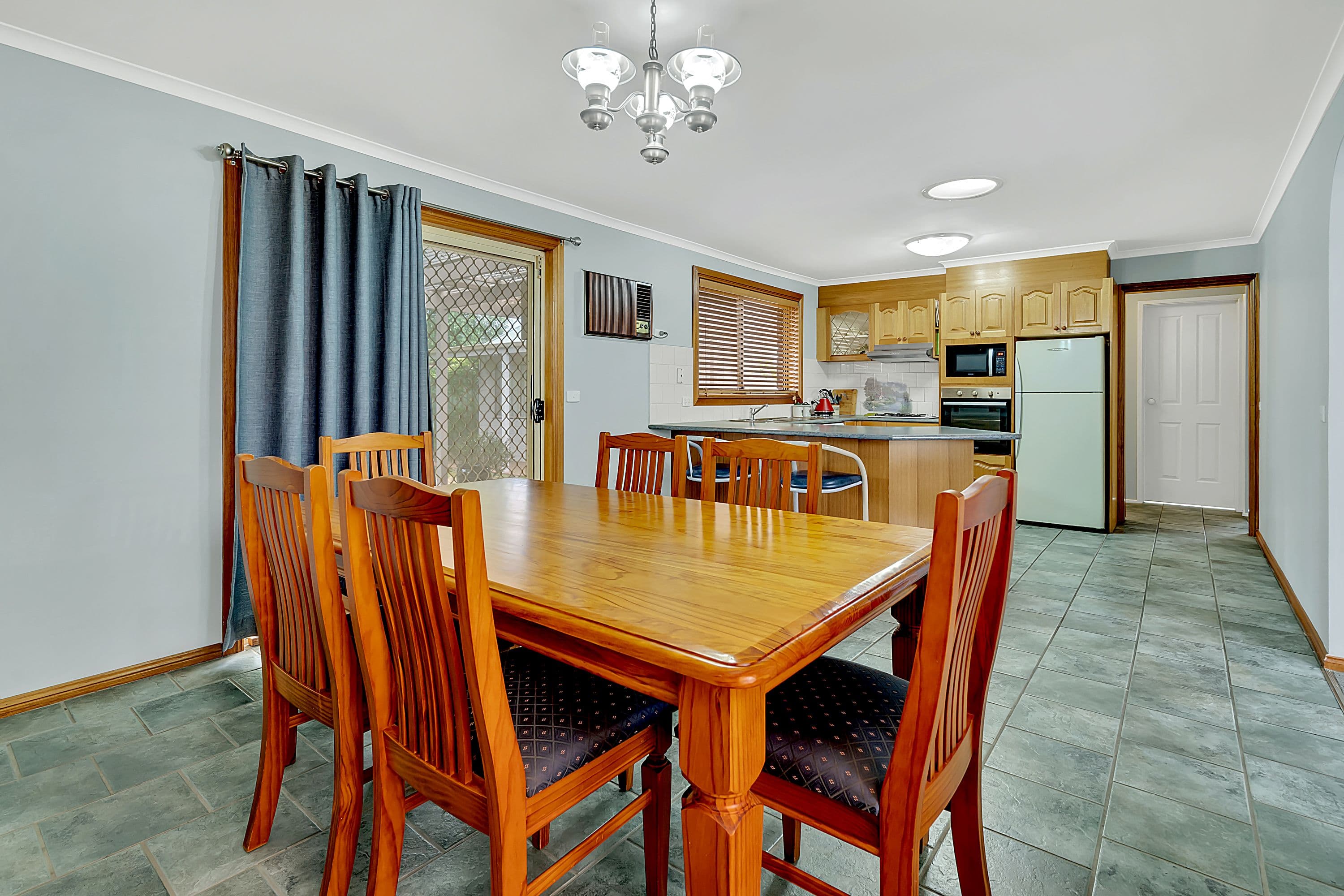 8 Beckington Place, Craigieburn VIC 3064, Craigieburn - Thumbnail 6