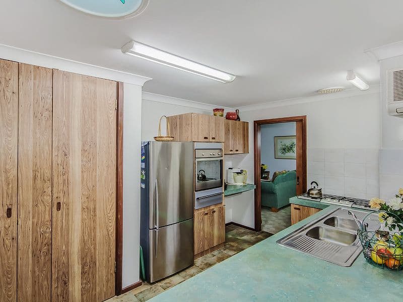13 Nettleton Way, SAFETY BAY WA 6169, Safety Bay - Thumbnail 6